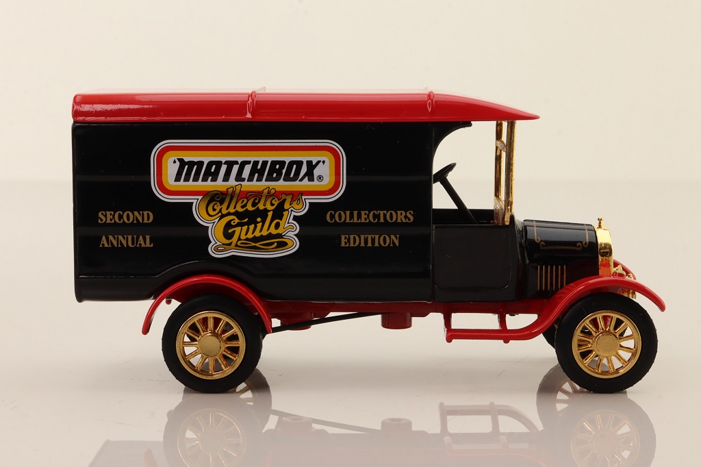 Matchbox Collectibles YYM38030; 1926 Ford Model TT Van; Matchbox Collectors Guild